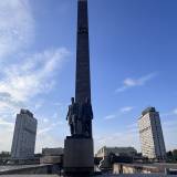 Монумент героическим защитникам Ленинграда на Площади Победы